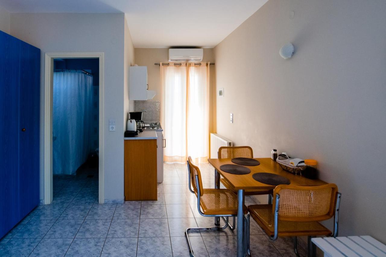 Pessada Bay Studios And Apartments Pesádha Buitenkant foto