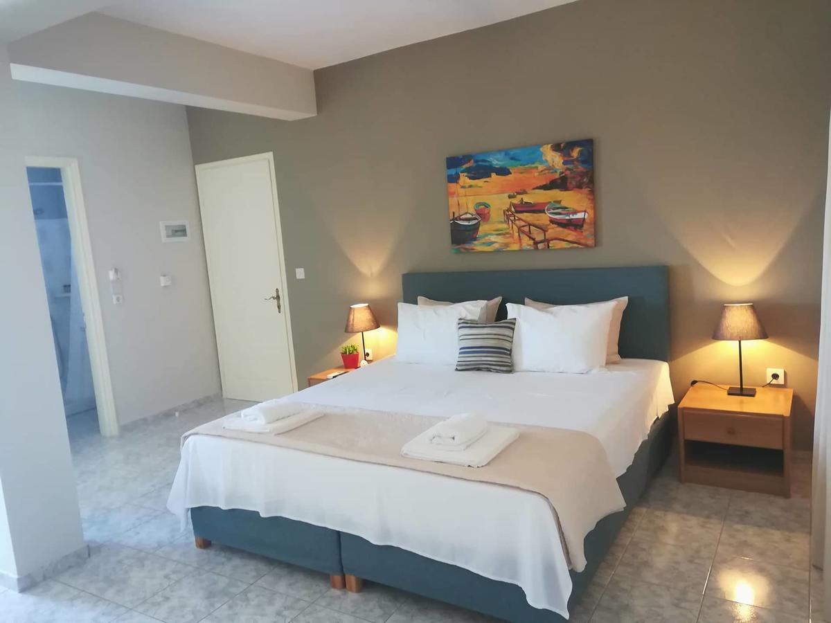 Pessada Bay Studios And Apartments Pesádha Buitenkant foto